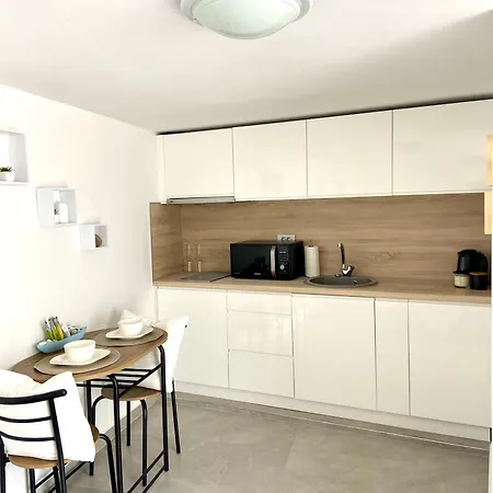 Escape Studio Apartment Koper Exterior photo