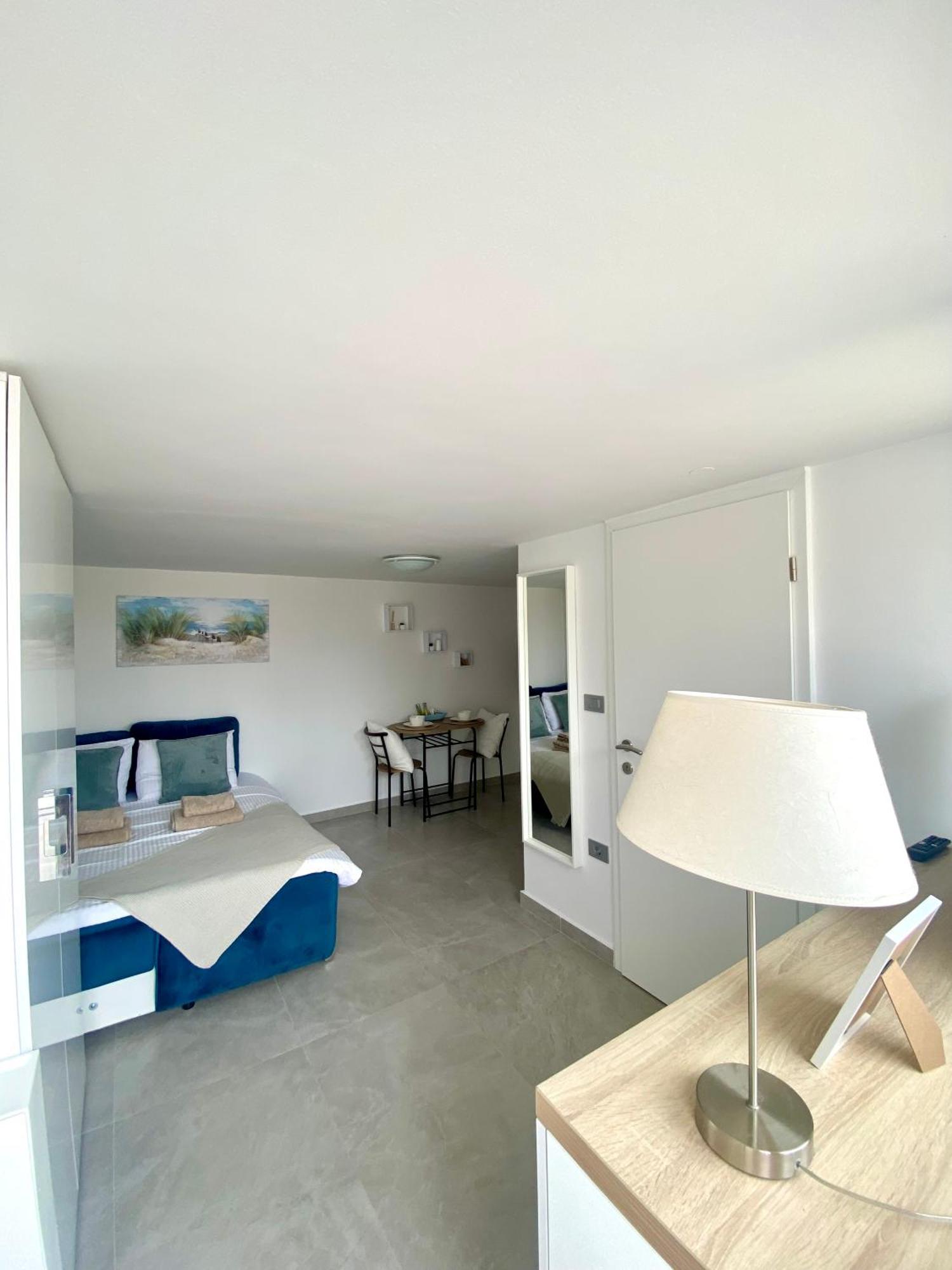 Apartment Escape Studio Koper